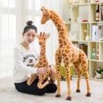 Peluche géante girafe Peluche Girafe Peluche Animaux 87aa0330980ddad2f9e66f: 25cm|70cm|90cm