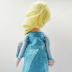 Peluche princesse Elsa Peluche Reine des Neiges Peluche Disney 87aa0330980ddad2f9e66f: 40cm|50cm