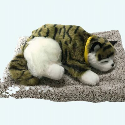 Peluche chat tigré vert endormi Peluche Animaux Peluche Chat Tranche d'âge: > 2 ans